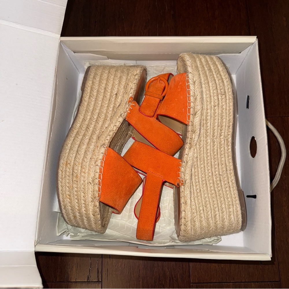 Marc Fisher platforms